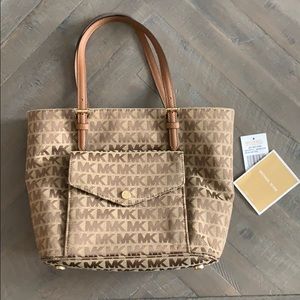 Michael Kors Tote
